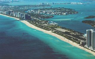 What are some alternative tourist attractions to popular destinations?